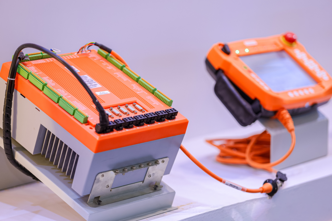 图片9.png 图片9.png